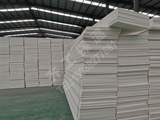 XPS板的吸水率和質地